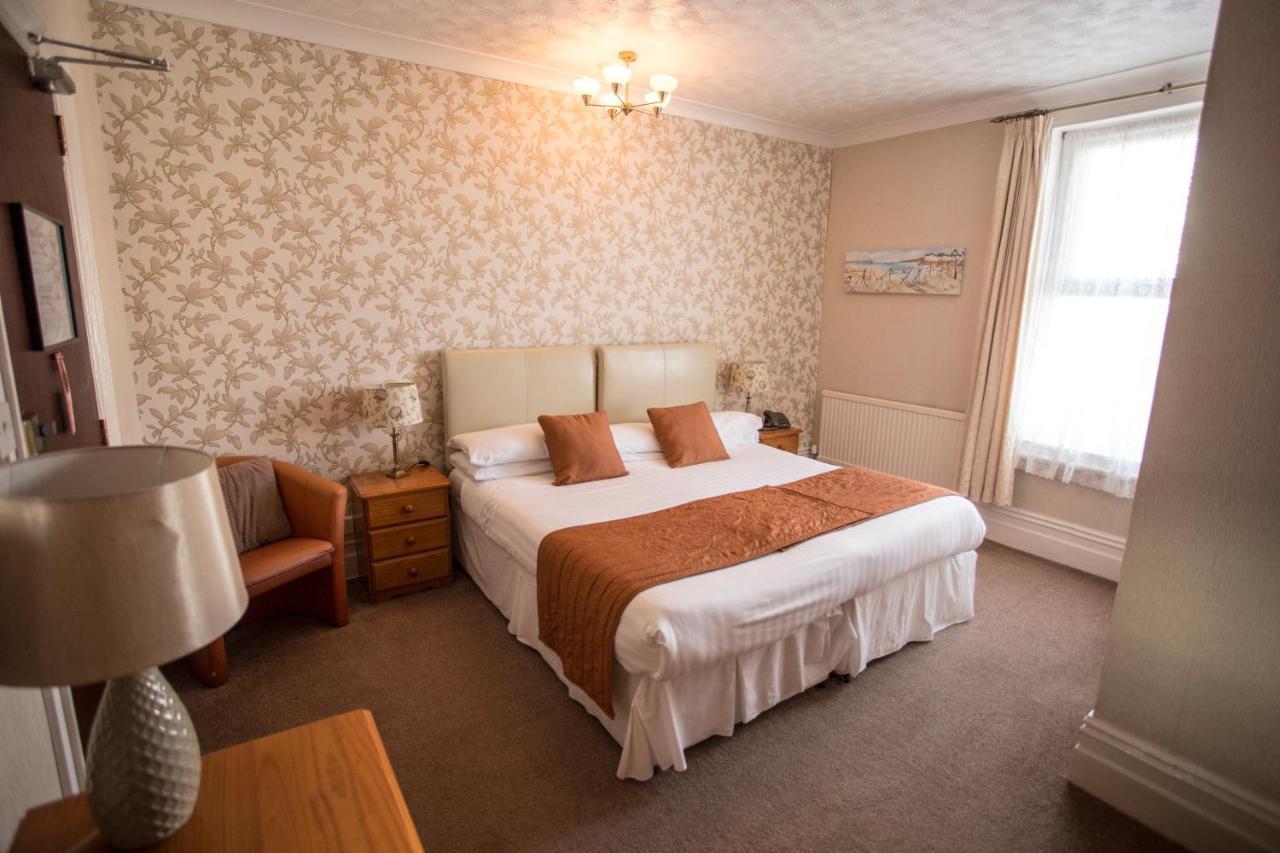 Furzedown Hotel Грейт-Ярмут Экстерьер фото